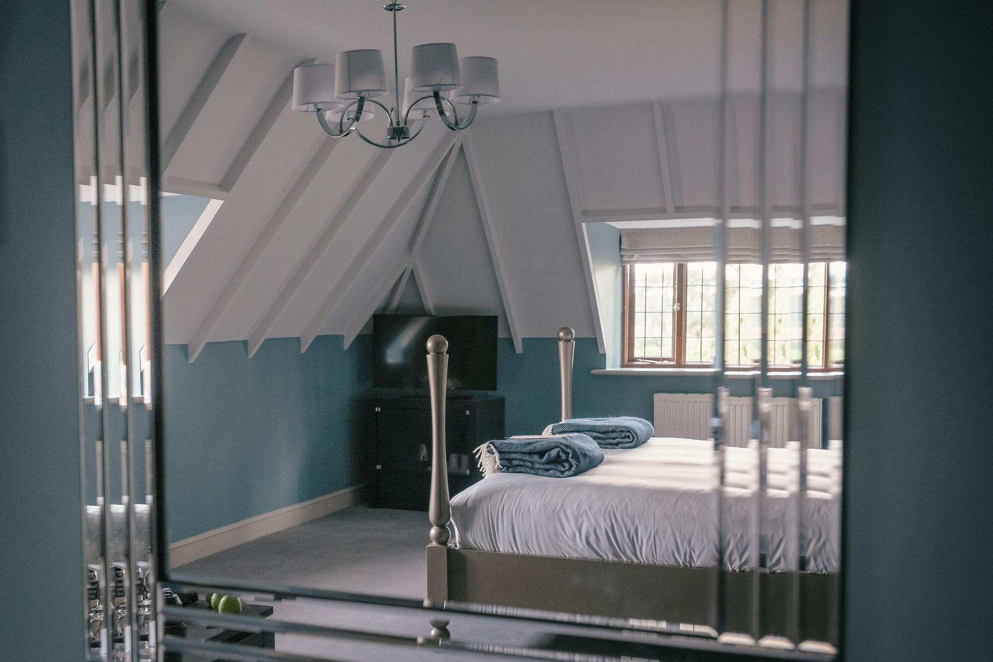 Hogarths Stone Manor Hotel Кидерминстър Екстериор снимка
