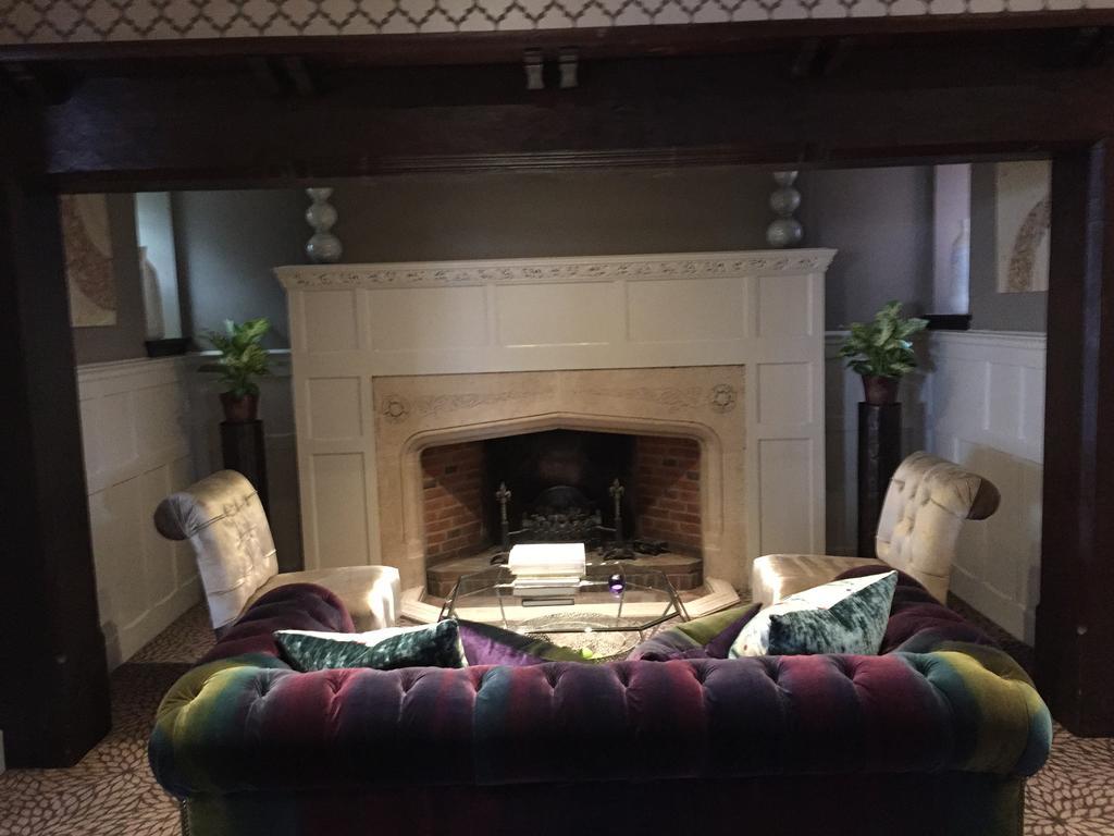 Hogarths Stone Manor Hotel Кидерминстър Екстериор снимка