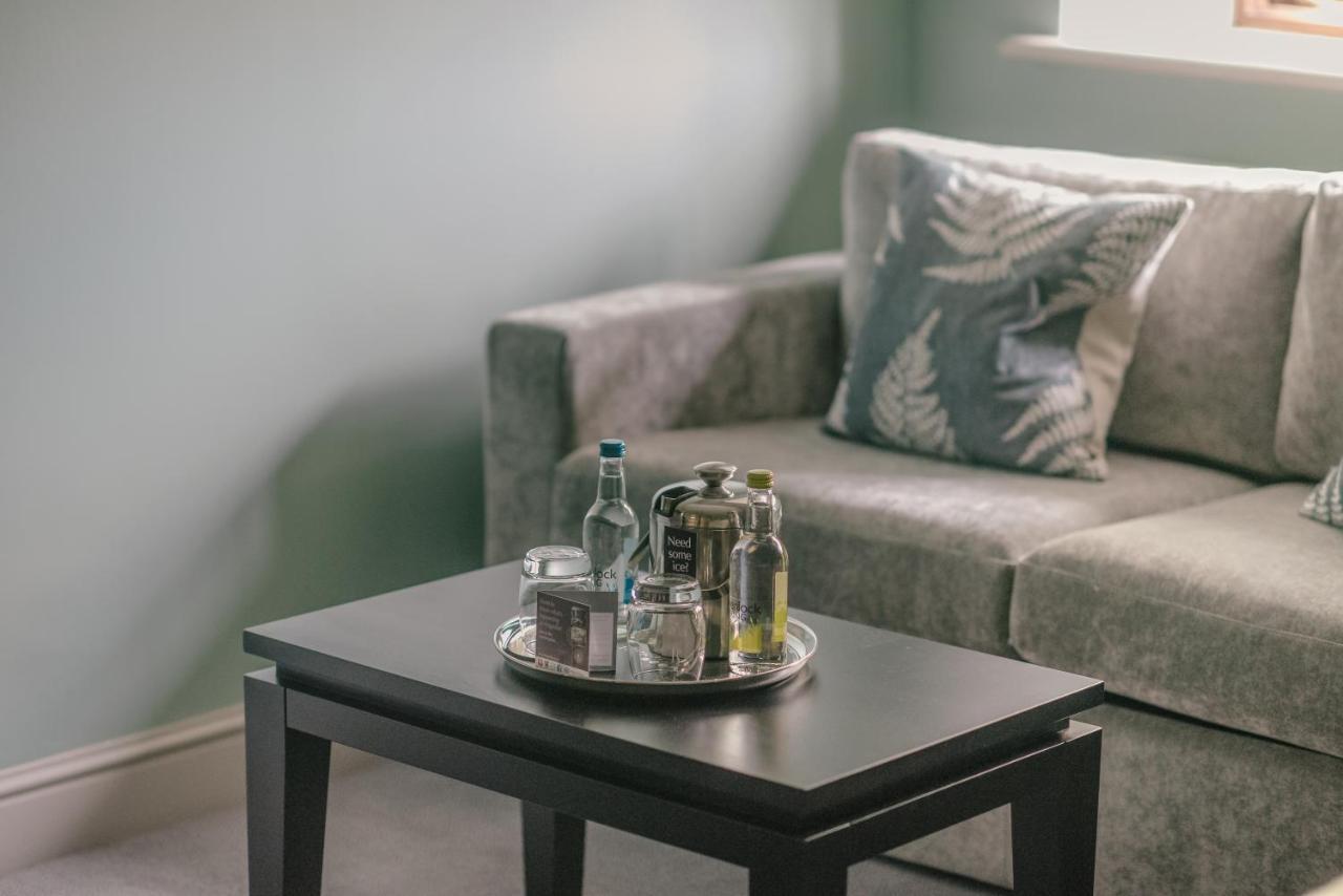 Hogarths Stone Manor Hotel Кидерминстър Екстериор снимка